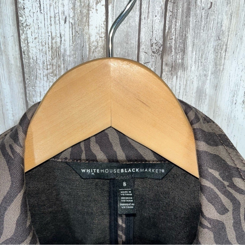 White House Black Market Espresso Brown Zebra Print Denim Jacket Women’s 8 - Picture 6 of 6